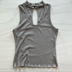 Striped key hole high neck knit crop top